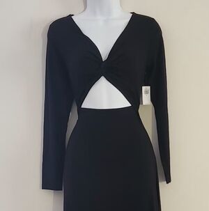 Fit & Flare Long Sleeve Twist-Front Midi Dress Color:Black, Size M